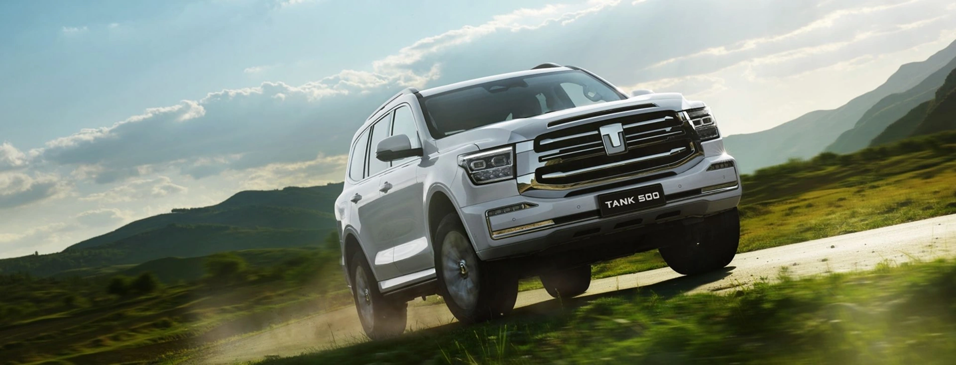 Первый PHEV в семействе TANK 500: представлена цена версии Hi-Charge и сроки старта продаж